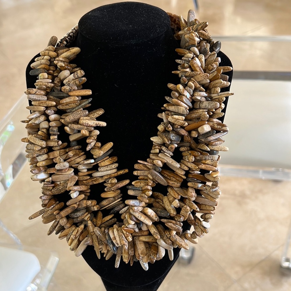 🦋Five Stand Jasper Necklace🦋